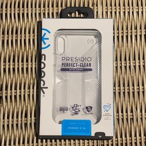 NWT iPhone X and xs speck clear case